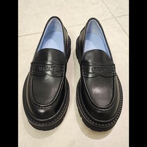 Brand NEW Black Versace Vitello Loafers